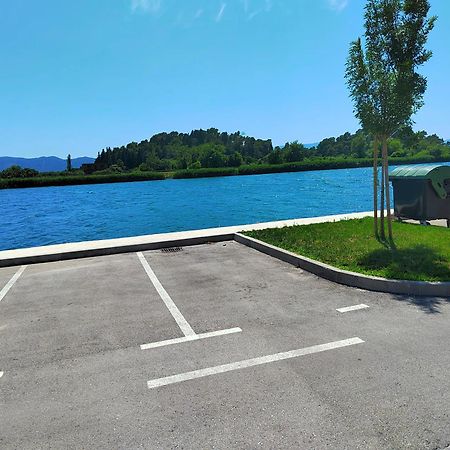 Apartamento Rojena Vala - Neretva Komin  Exterior foto