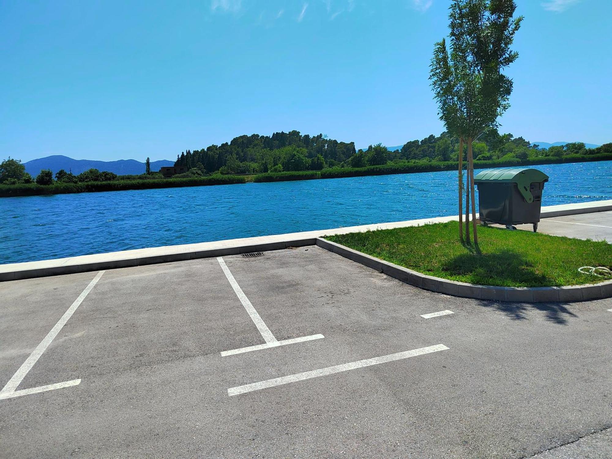 Apartamento Rojena Vala - Neretva Komin  Exterior foto